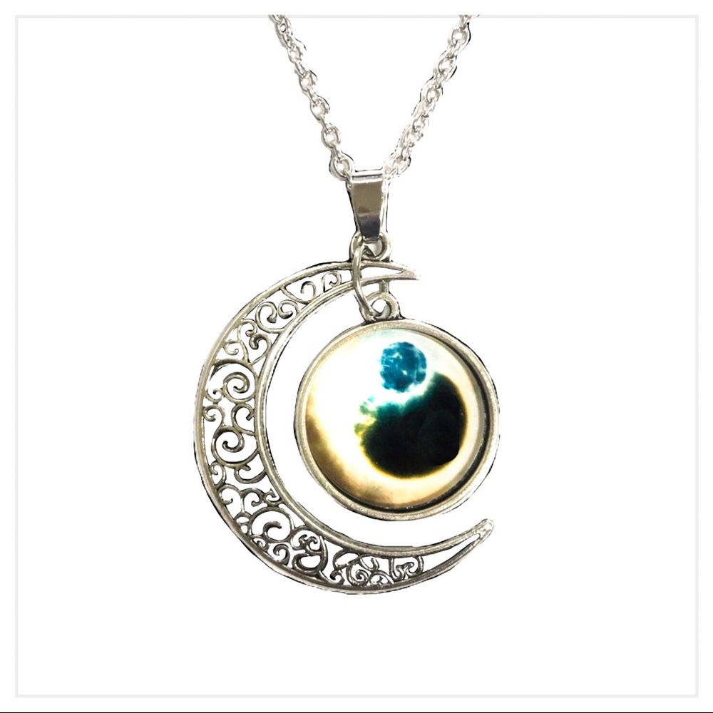 COSMIC NECKLACE